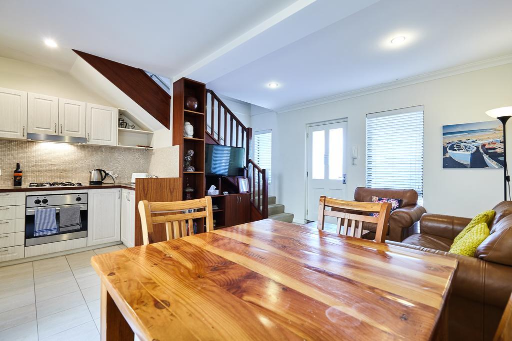 Fremantle Townhouse U/5 Villa Buitenkant foto